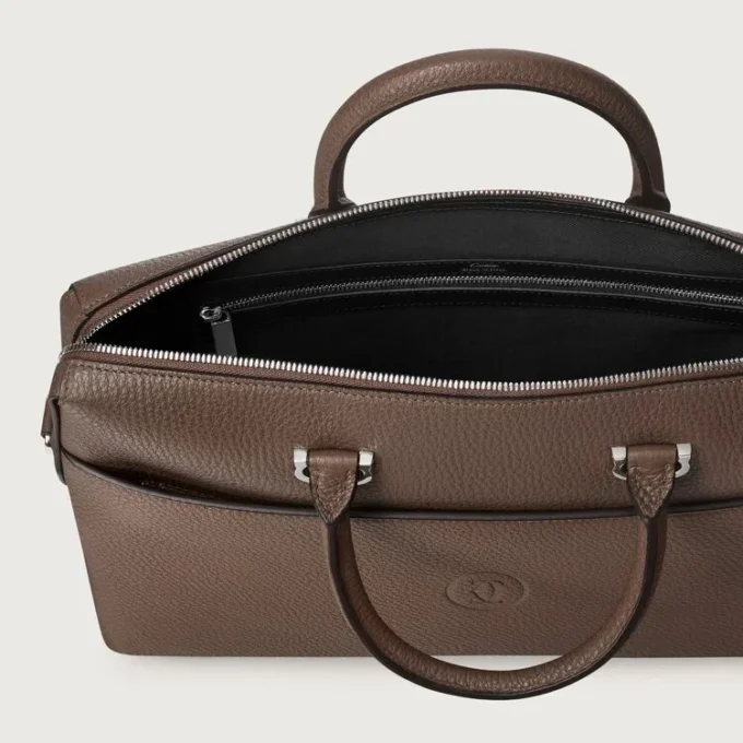 Briefcase, Must