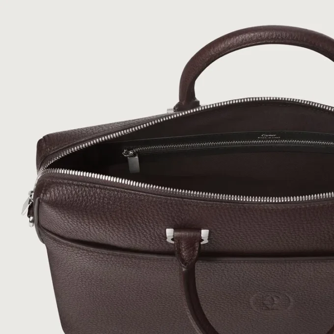 Briefcase, Must