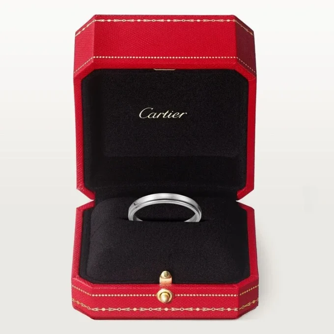 Cartier D’amour Wedding Band – Platinum – Cartier