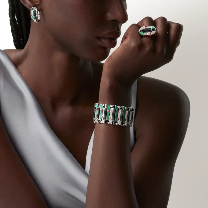 Geometrie & Contrastes Ring, Chrysoprase, Paved