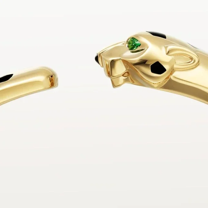 Panthere De Cartier Bracelet, Medium Model